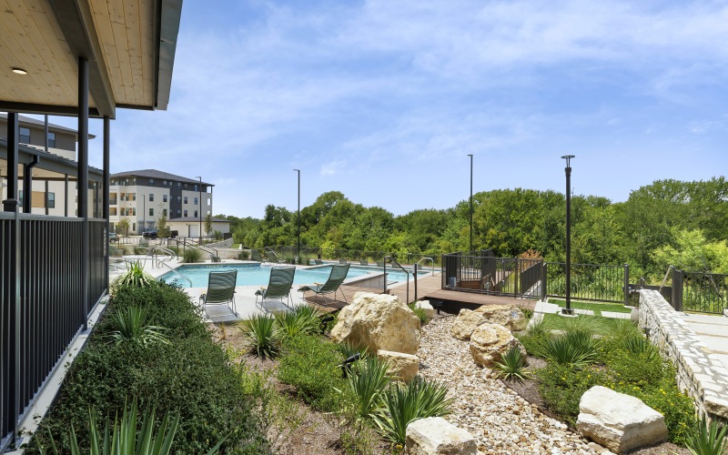 Cadena at The Falls Pool